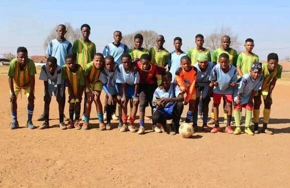 United make perfect start in Top 6 tournament