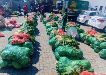 Veggie donation thanks Amadoda Emizi for serving the community