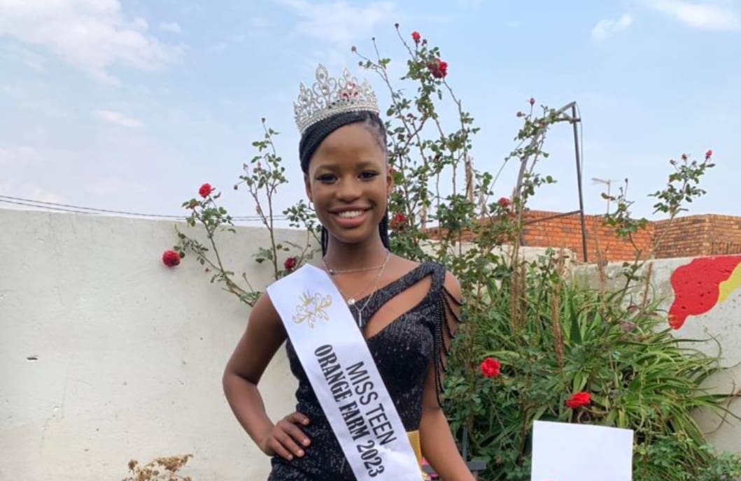 Sthembile Yika and Hlelokuhle Madonsela crowned Miss Teen Orange Farm