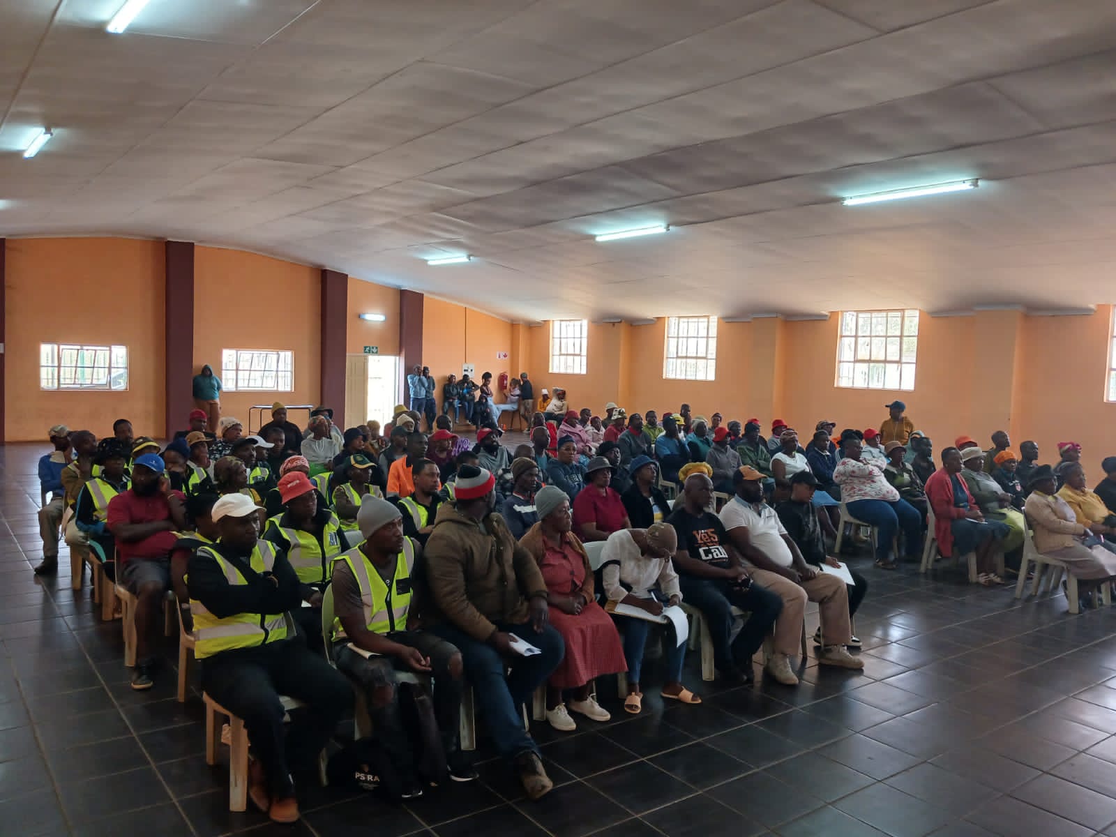 Community meeting in Ext 1 tackles crime and safety concerns