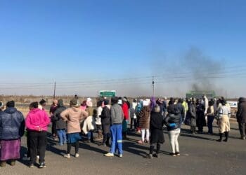 Golden View residents protest over lack of basic services